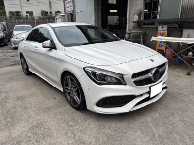 ベンツ　W117 エアコンコンプレッサー交換　修理